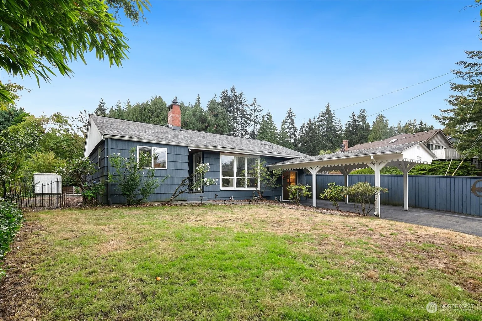18229 25th Avenue NE photo 1