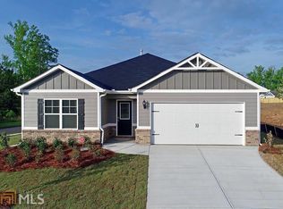 139 Jenny Rd #13, Grantville, GA 30220