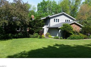 6523 Derby Dr, Mayfield, OH 44143