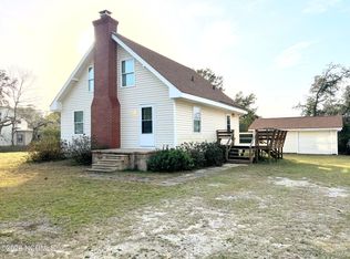 112 Raleigh Ave, Morehead City, NC 28557