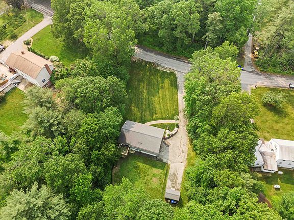 2nd image of 16 Hazelwood Drive