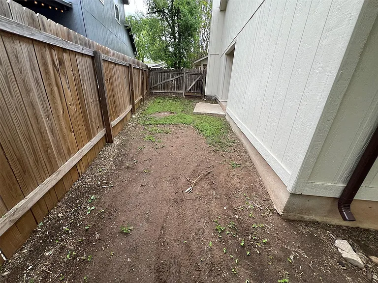 2807 Firecrest Dr — Photo 28