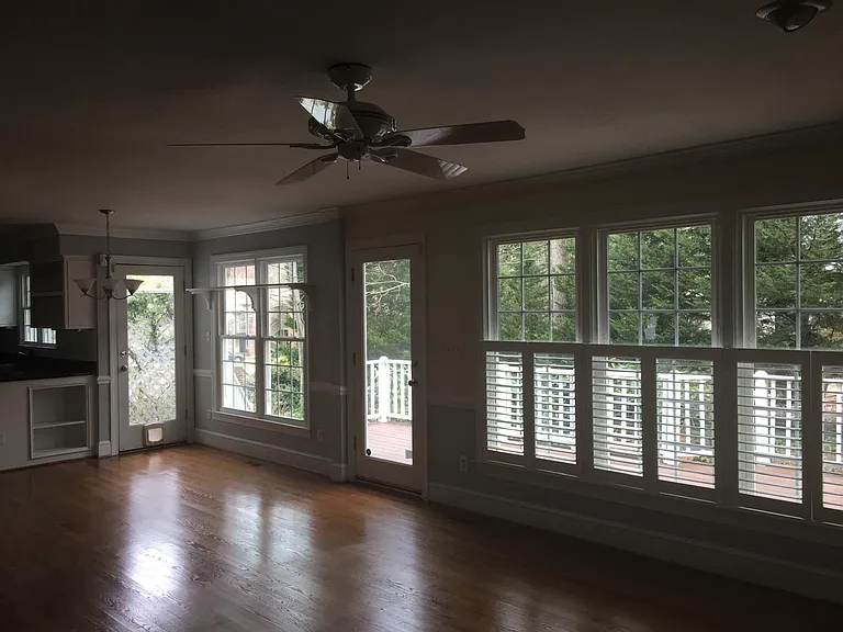 2404 Kentfield Dr — Photo 2