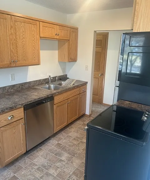 816 N 6th St #2 — Photo 3