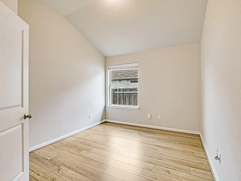 309 Chickasaw Ln — Photo 20