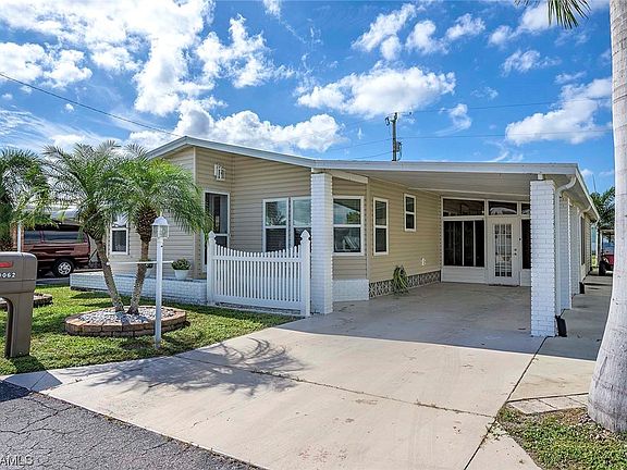 2nd image of 9062 Flamingo Cir