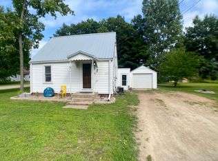 1202 S Andrews St, Shawano, WI 54166