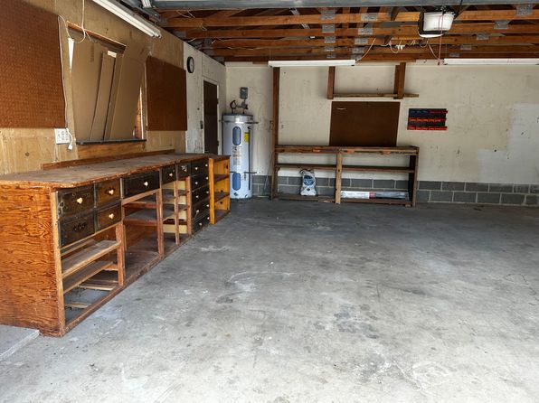 (undisclosed Address), Lucerne, CA 95458
