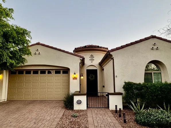 10347 E Catalyst Ave, Mesa, AZ 85212
