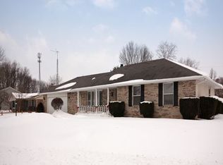 11377 Birchtree Dr, Osceola, IN 46561