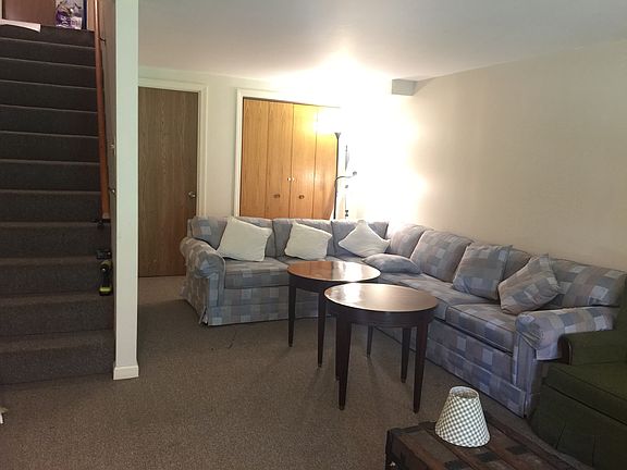 Stairs to 1st floor