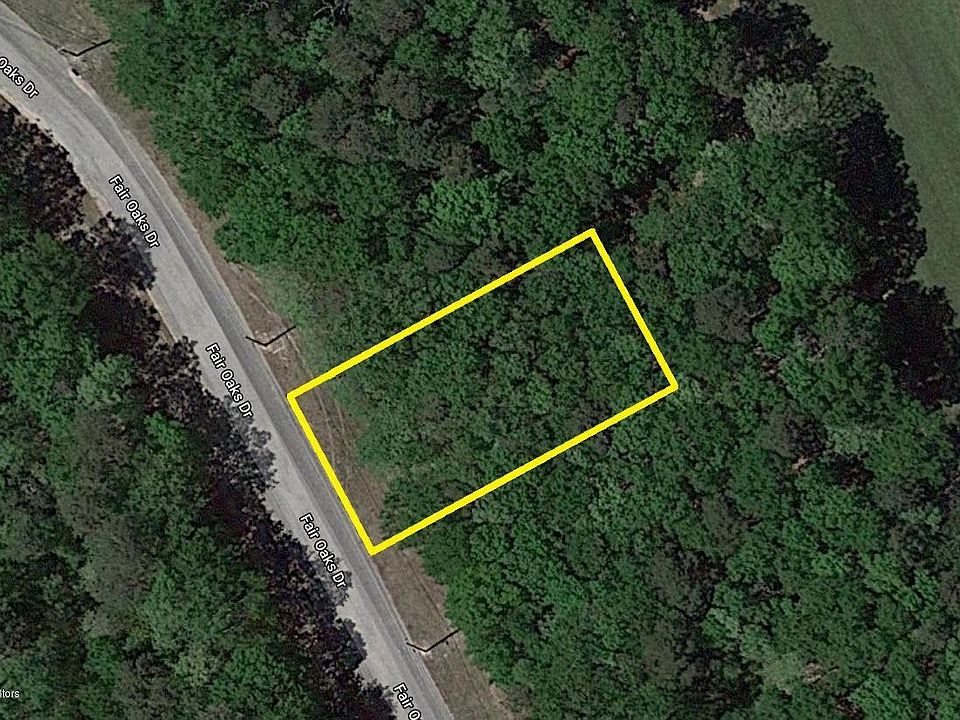 2nd image of 11 Fair Oaks Dr