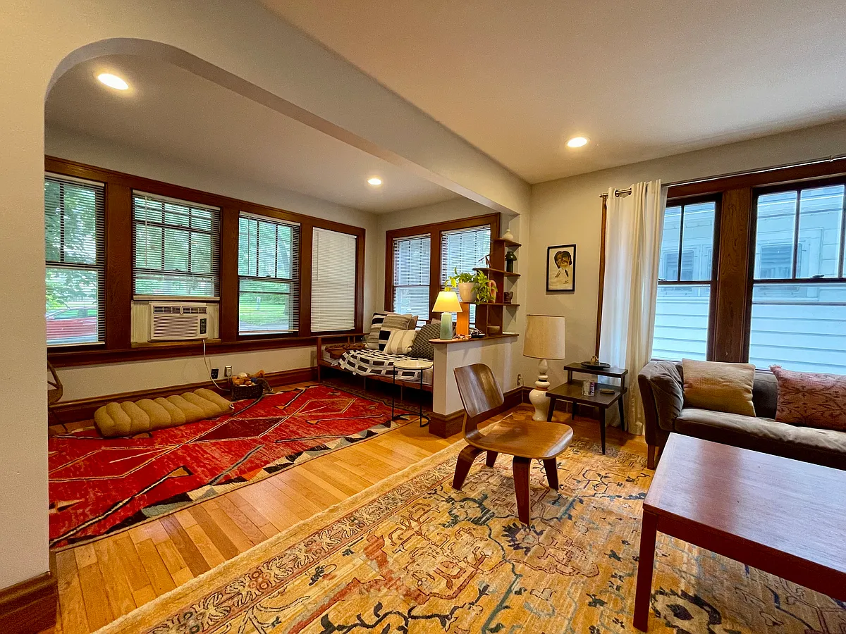 Building Photo - 1338 Rutledge St #1
