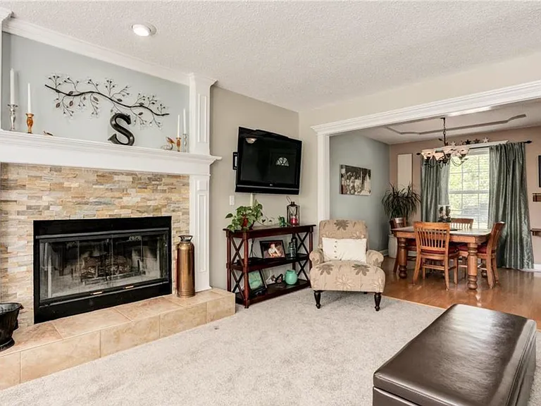 612 Pebble Beach Dr — Photo 3