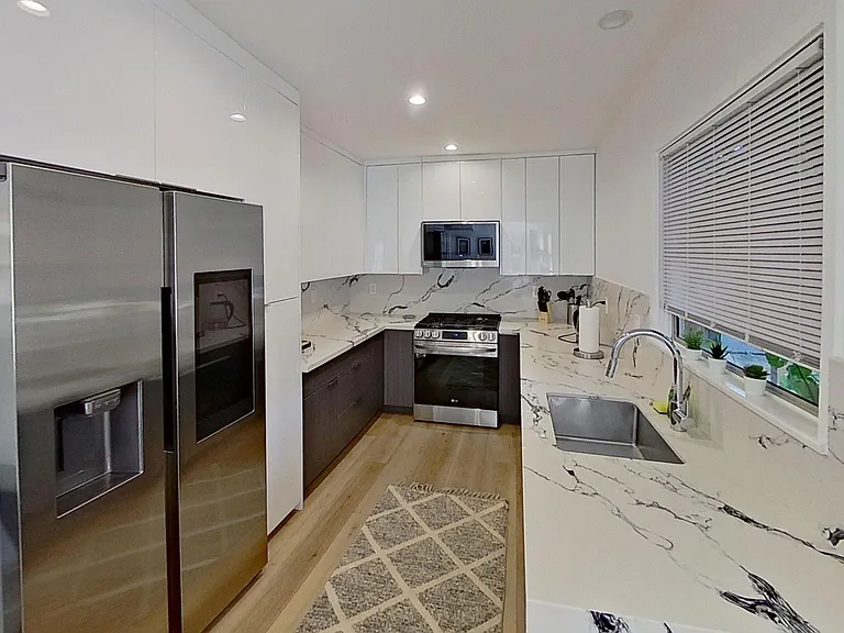 10863 Kling St #4 — Photo 12