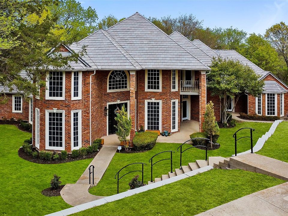 1st image of 1228 Regents Park Ct