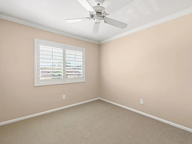 2031 Bravado St — Photo 33