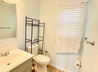 23 Kettering Ln, Hampton, VA 23666