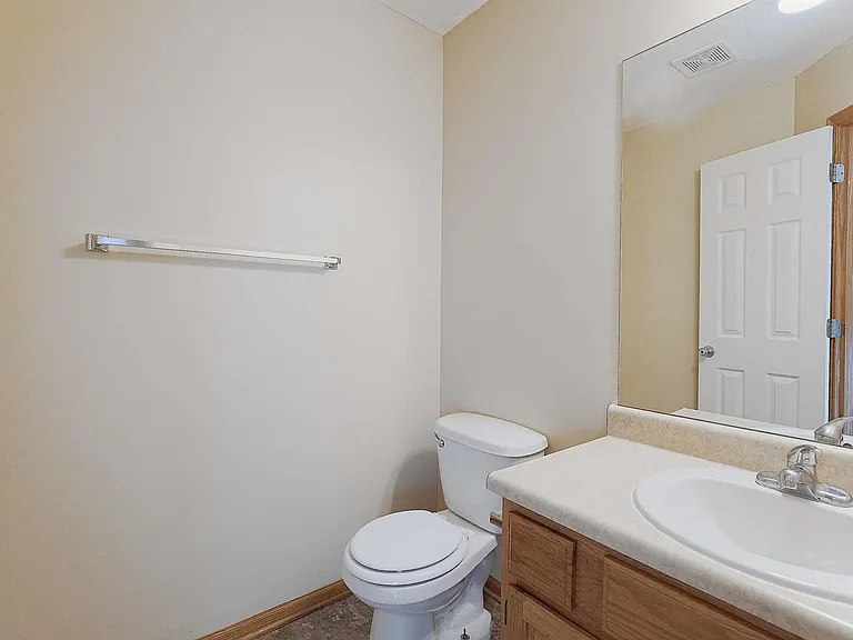 5824 NW 14th Ct — Photo 9
