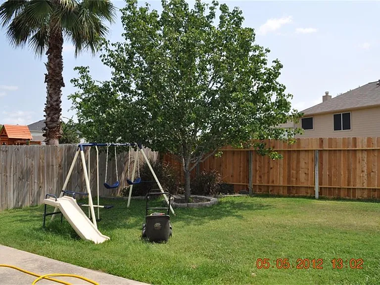 3910 Bridgebay Ln — Photo 15