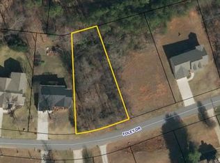 5222 Foley Dr, Hickory, NC 28602