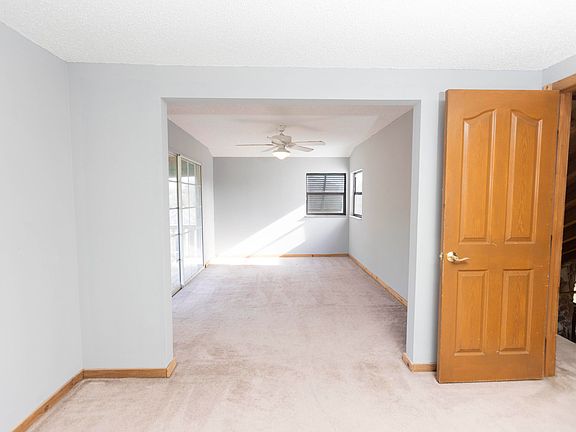 2nd image of 621 NW Sharpe Street