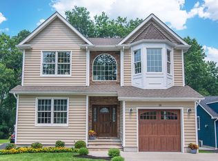 28 Greenfield Ave, Summit, NJ 07901