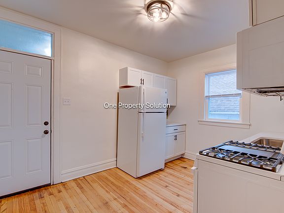 5th image of 1433 Pennsylvania St Floor 2