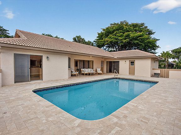 5th image of 4937 NW 59th Way