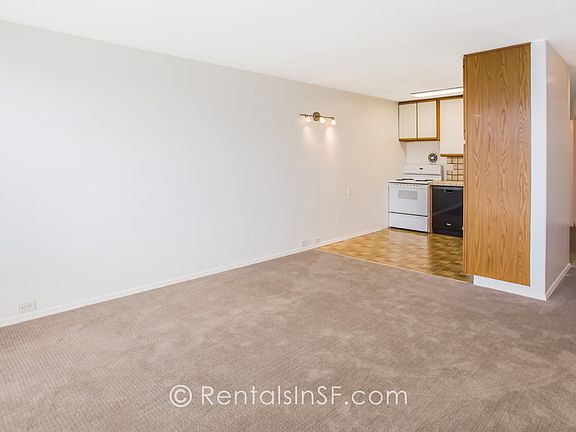 4th image of 34 Hugo St #3