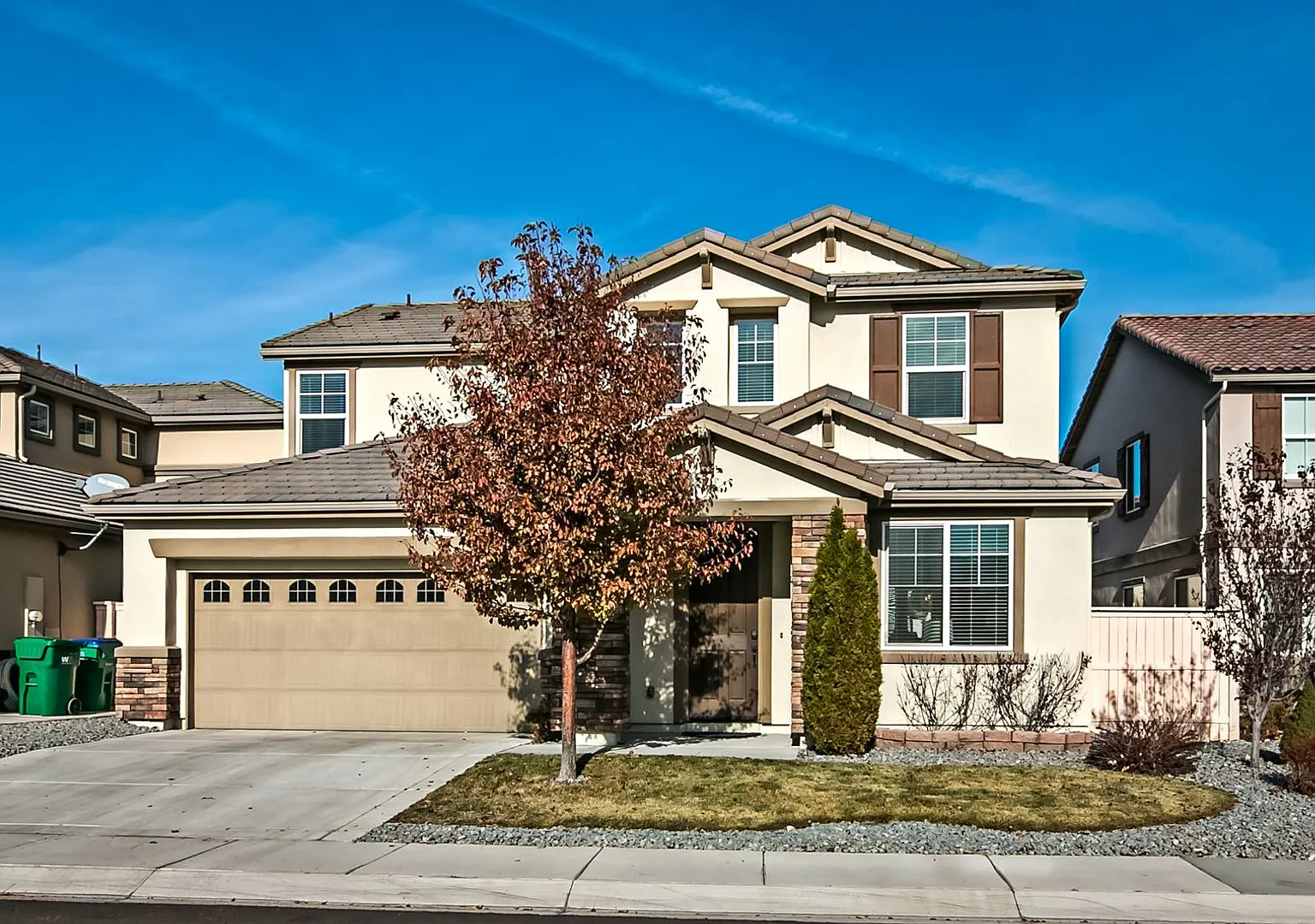 Fully Furnished Damonte Ranch Gem Includes Utilities — Photo 2