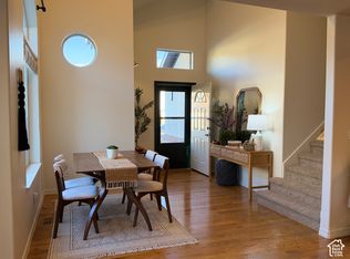 1665 Pages Place Dr, Bountiful, UT 84010