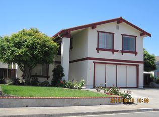 121 Oriole Ct, Hercules, CA 94547