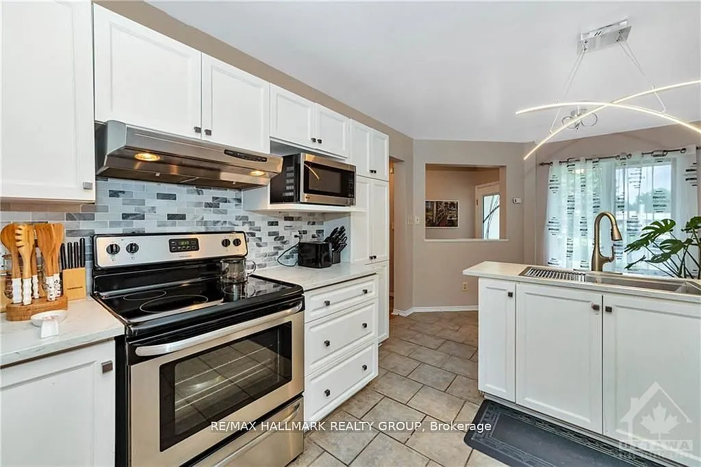 3 bed, $2,600 — Photo 3