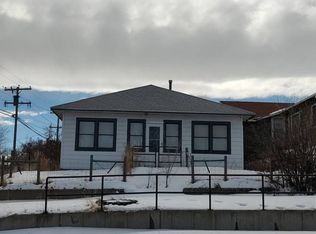 411 W Deer St, Glenrock, WY 82637