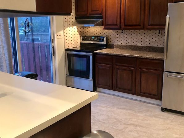 3194 Ilene Lane, Levittown, NY 11756