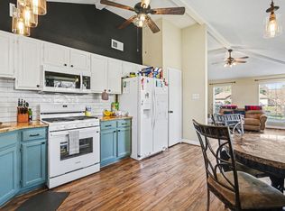 10011 Sand Pass Ln, Houston, TX 77064
