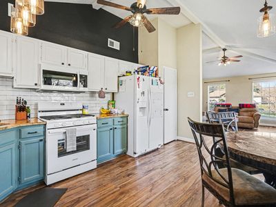 10011 Sand Pass Ln, Houston, TX, 77064