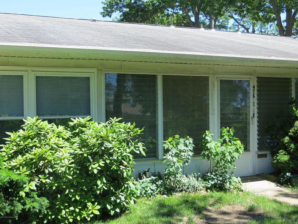 1st image of 476C Thornbury Ct #100C