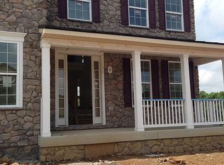 68 Eisentown Dr, Lovettsville, VA 20180