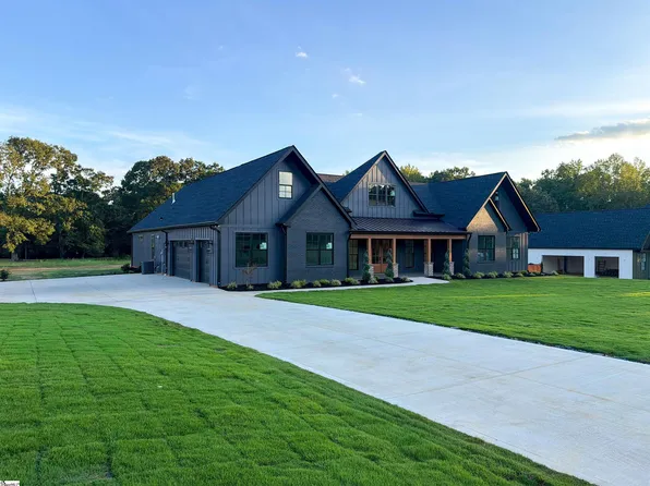 9 Martin Rd, Fountain Inn, SC 29644