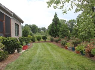 8806 Clavemorr Glenn Ct, Charlotte, NC 28226
