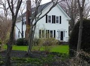 100 Deanville Rd, Attleboro, MA 02703