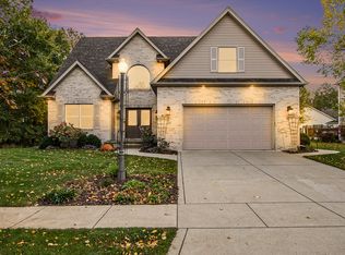 4131 Abercrombie Dr, Chesterton, IN 46304