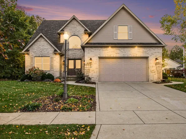 4131 Abercrombie Dr, Chesterton, IN 46304