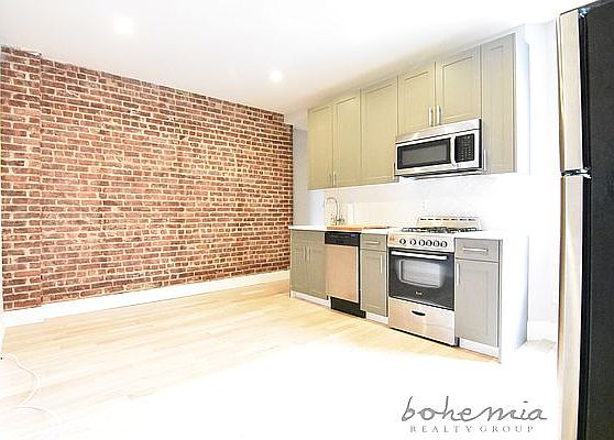 3rd image of 529 W 158th St APT 6
