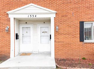 1334 Monomoy St APT A, Aurora, IL 60506