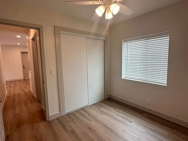 906 Emory Street 931 #933 — Photo 10