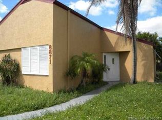 8871 SW 24th Pl, Hollywood, FL 33025