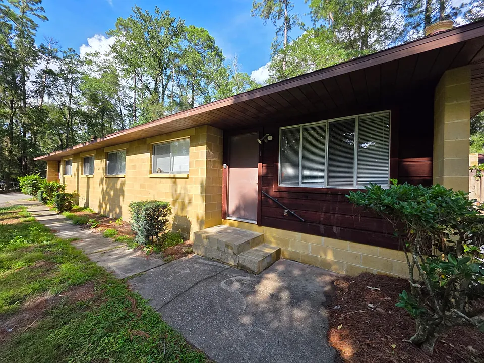 4501 SW 71st Ter #3